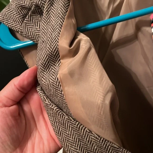 COPY - Wool herringbone vest - Picture 4 of 4